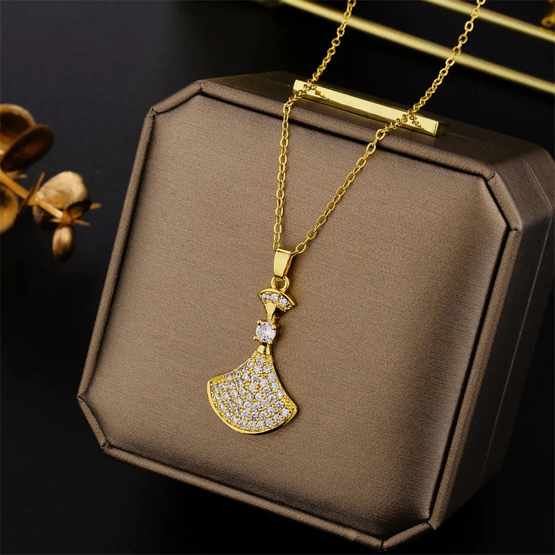 VÉLISSE™ Luxury Zircon Clavicle Chain Necklace