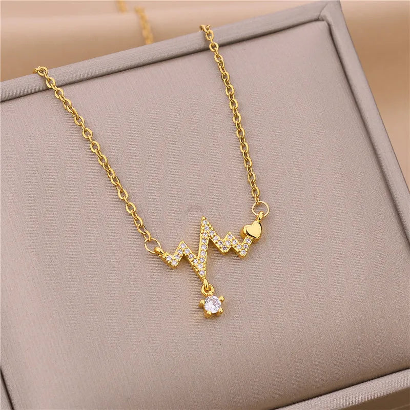 VÉLISSE™ Luxury Zircon Clavicle Chain Necklace