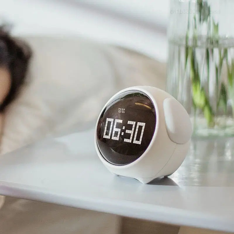 LUNARO™ Smart Kids LED Alarm Clock